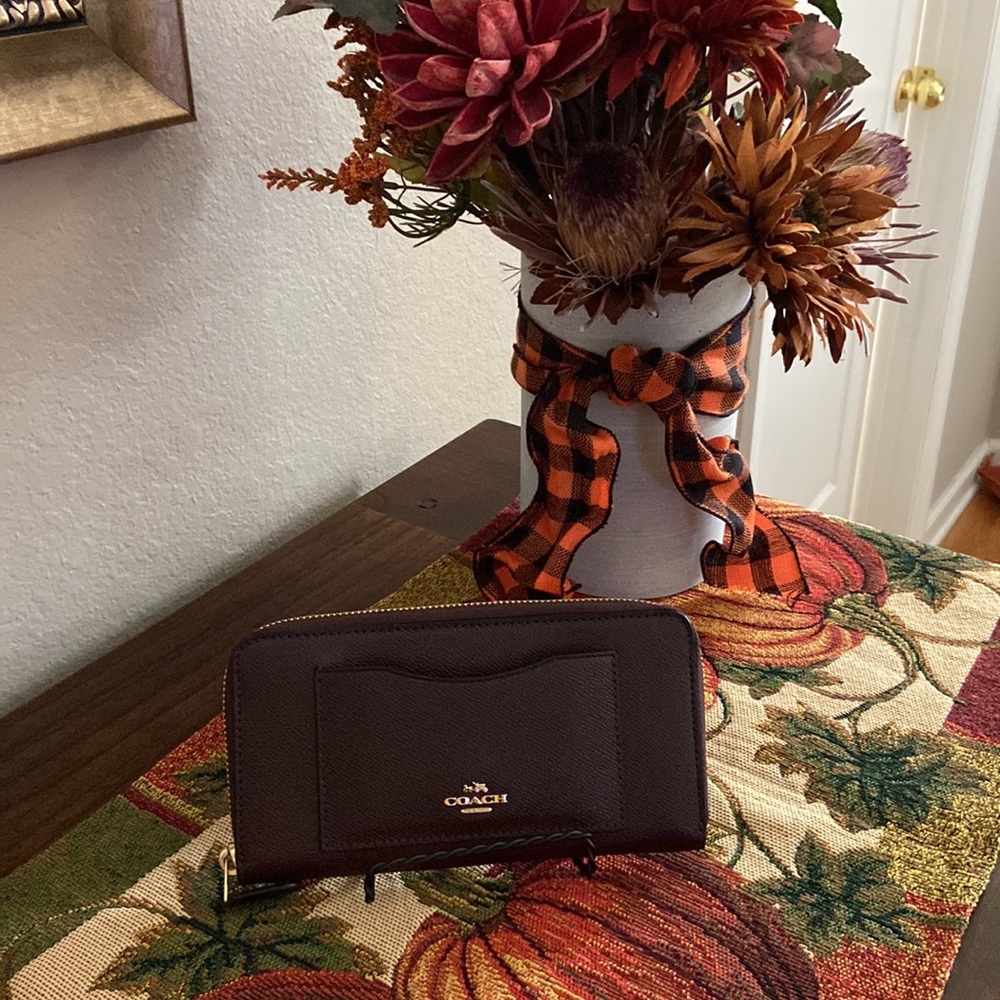 Coach accordion wallet